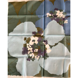 WoW! 1970s Vtg Designed For Totes Blue Floral Scarf By DIONE M/I Japan